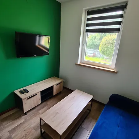 Noclegi Przy Wiadukcie - Apartamenty Lewin Klodzki Exterior photo